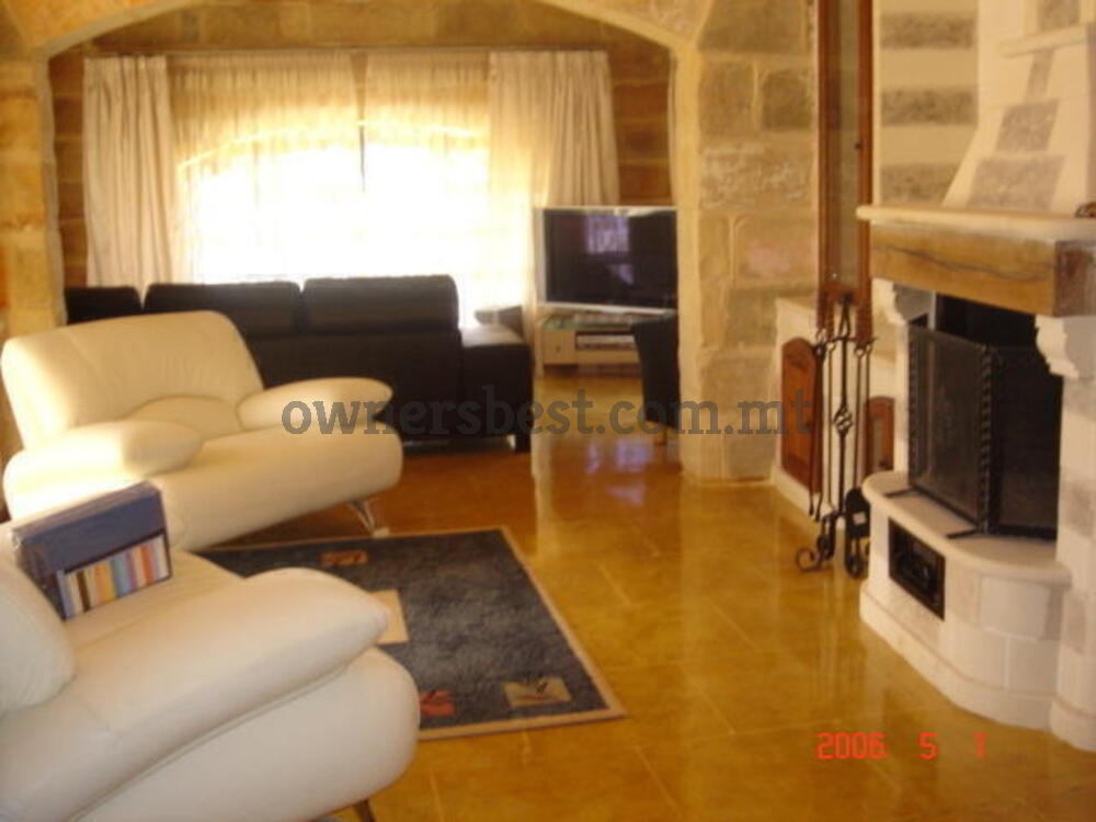 farmhouse-in-bahrija