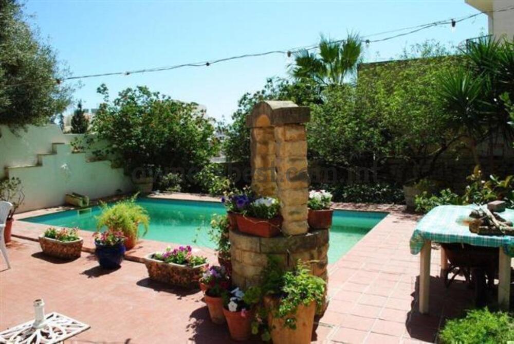 townhouse-in-sliema