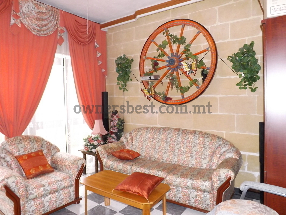 terraced-house-in-zebbug
