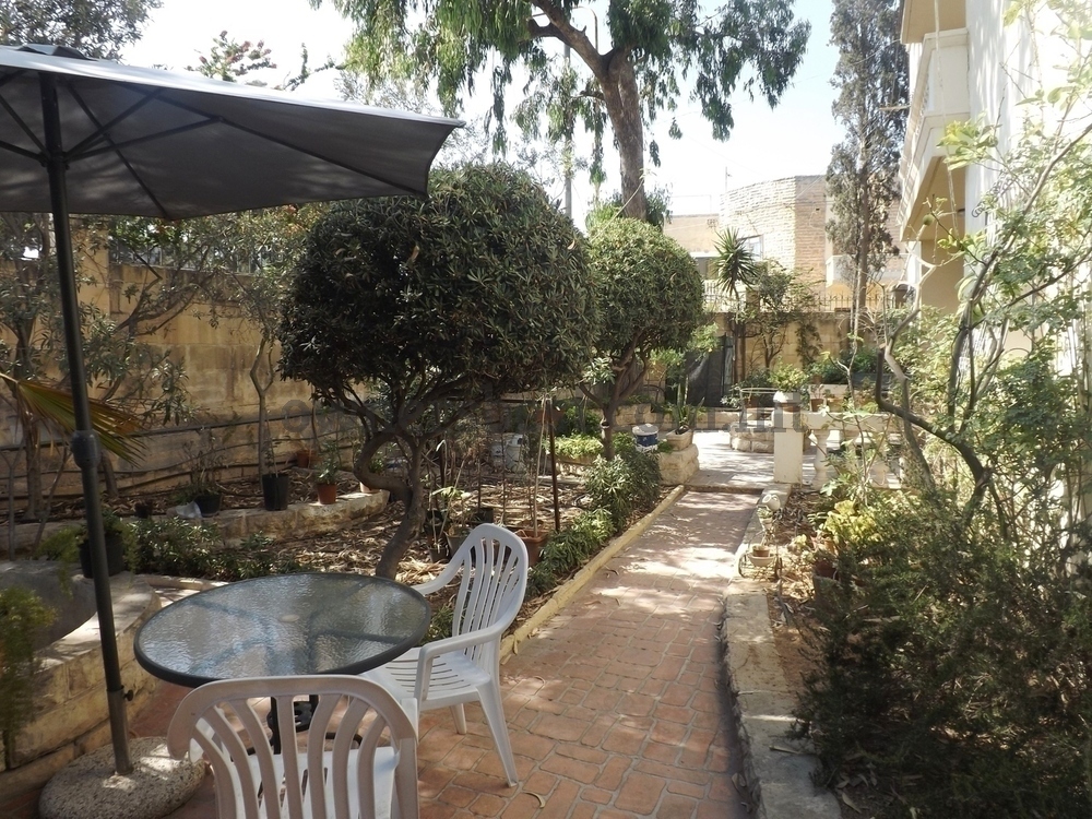 villa-in-gzira