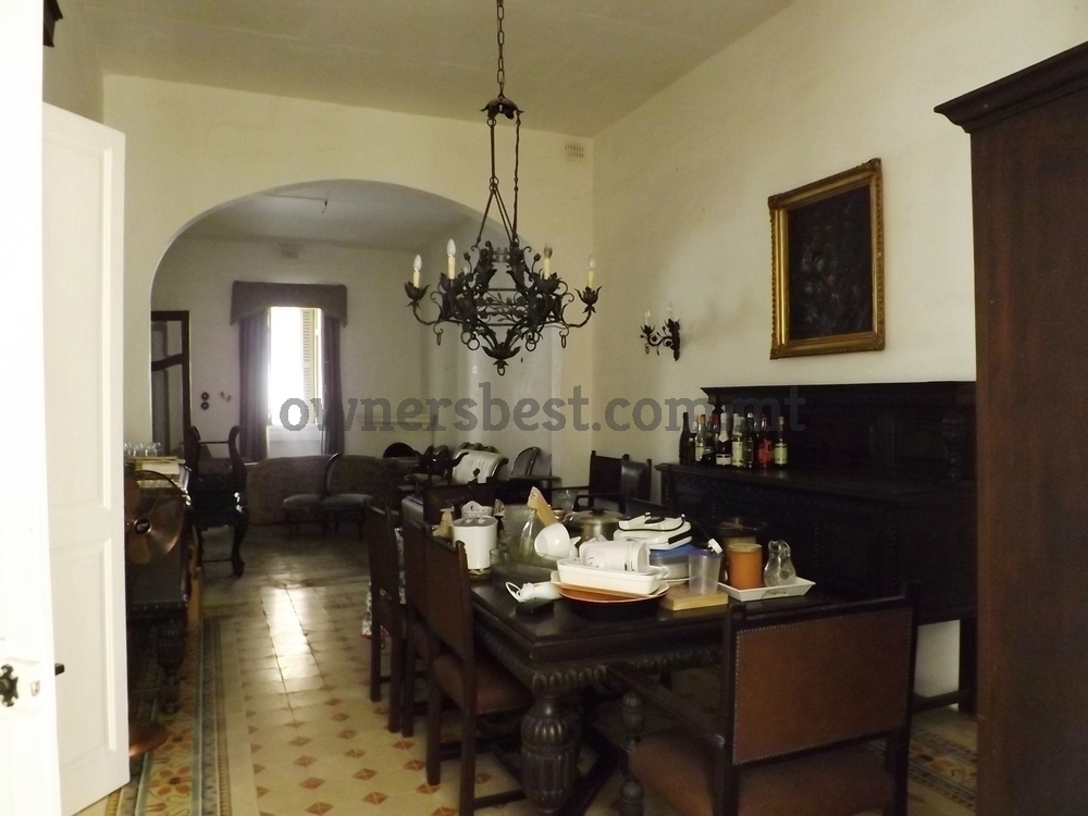 townhouse-in-sliema