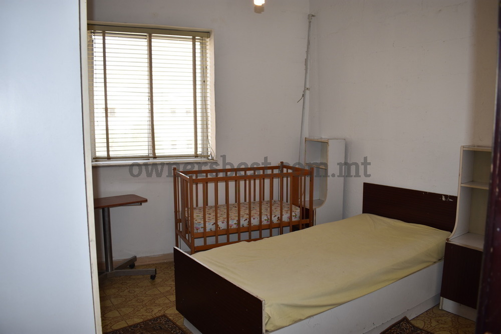 maisonette-solitary-in-birkirkara