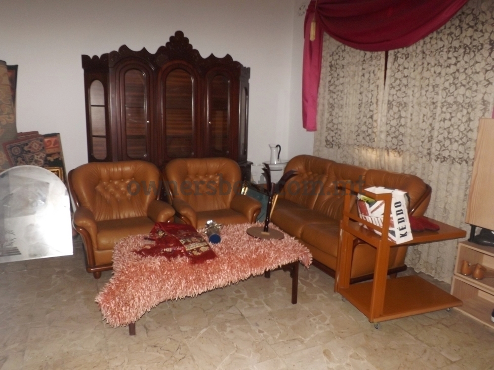 terraced-house-in-paola