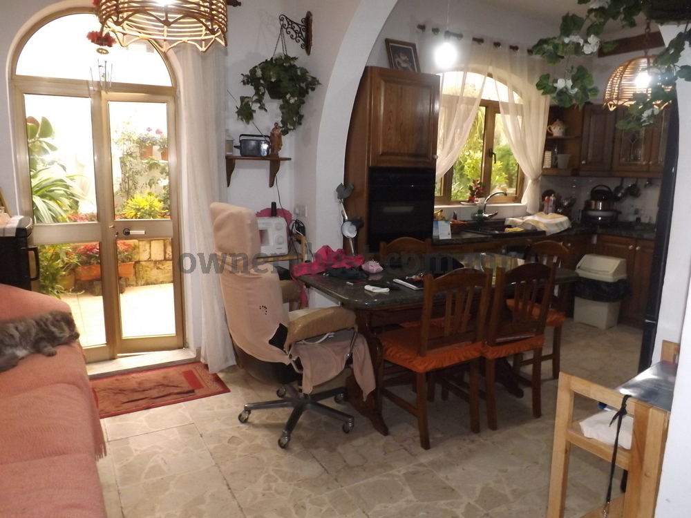 terraced-house-in-paola