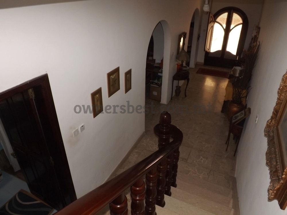 terraced-house-in-paola