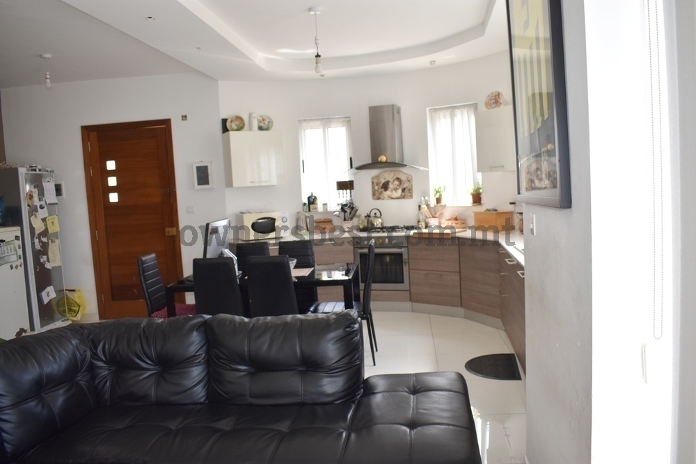 penthouse-in-zabbar