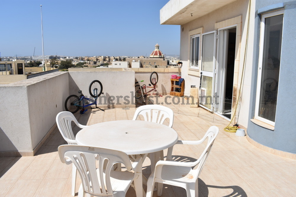penthouse-in-zabbar