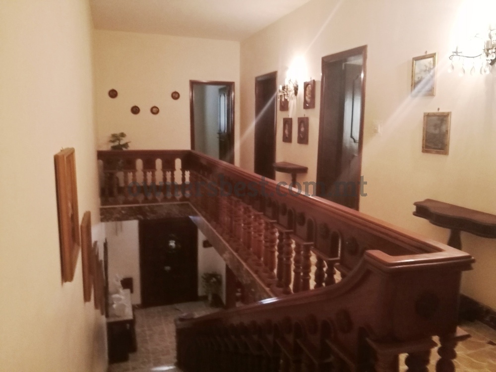 terraced-house-in-zebbug