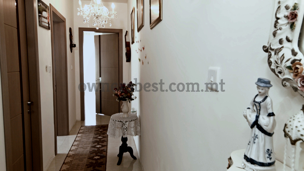 penthouse-in-zabbar