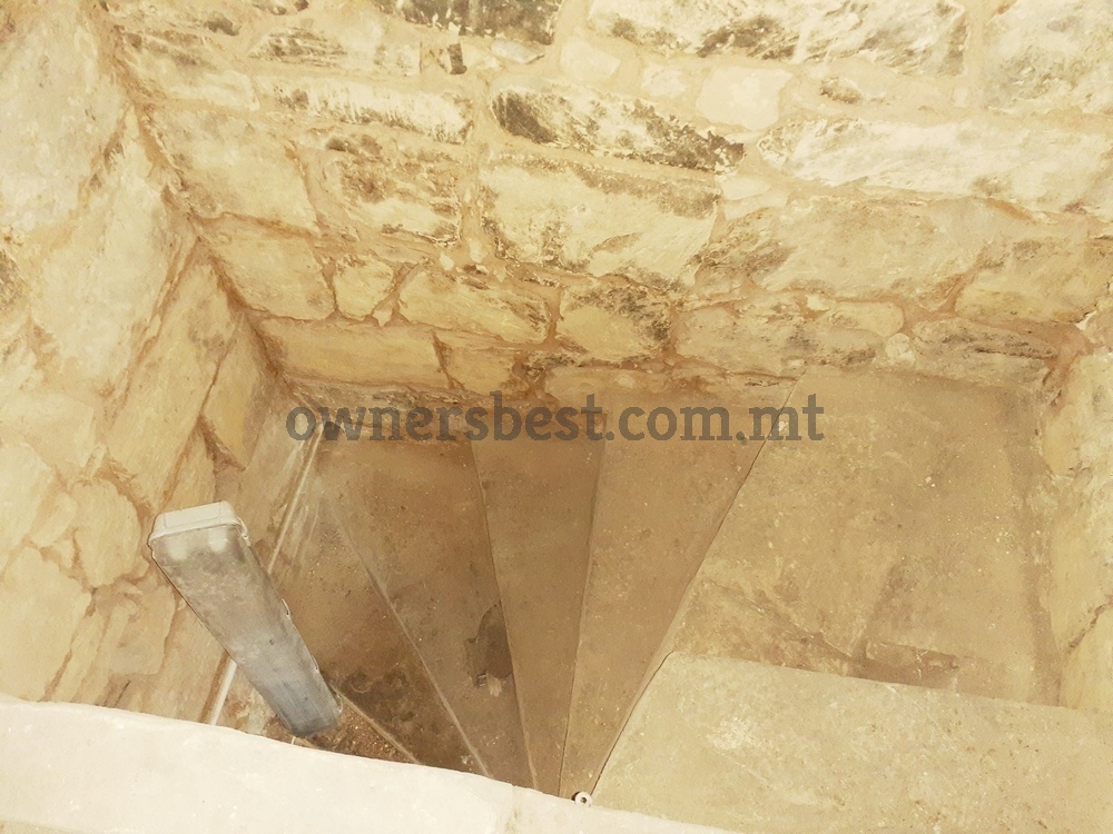 house-of-character-in-qormi