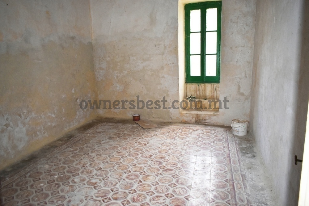 house-of-character-in-rabat
