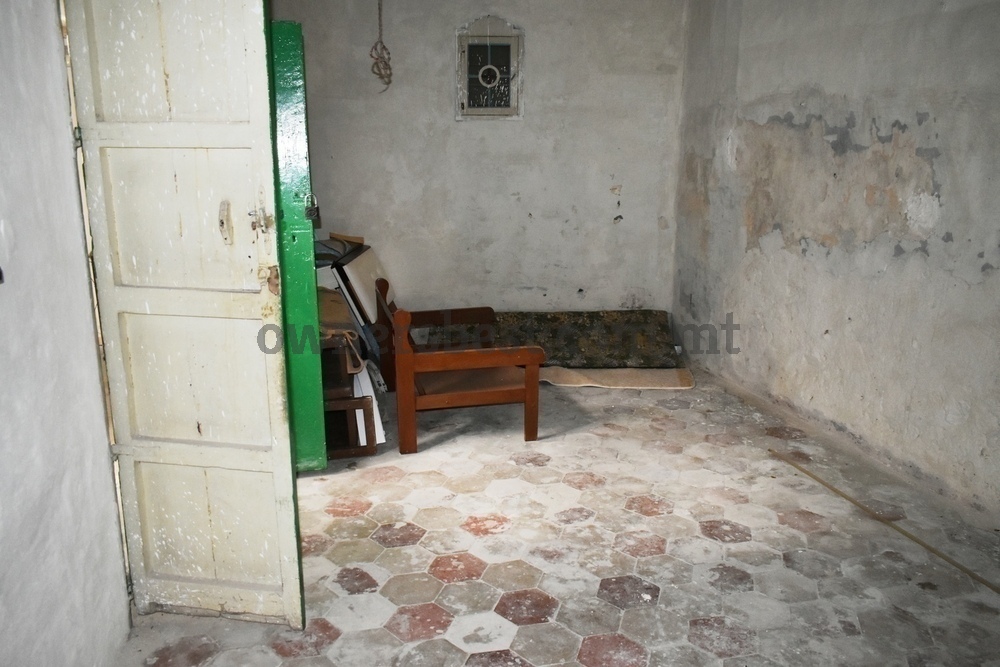 house-of-character-in-rabat
