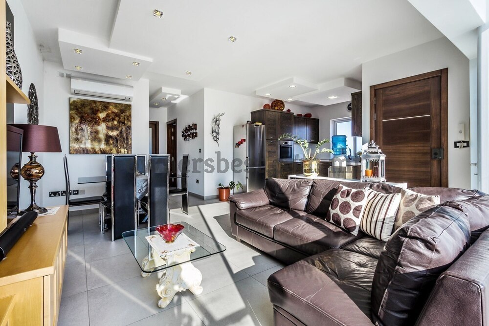 penthouse-in-bahar-ic-caghaq