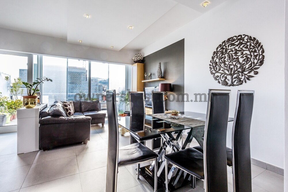 penthouse-in-bahar-ic-caghaq