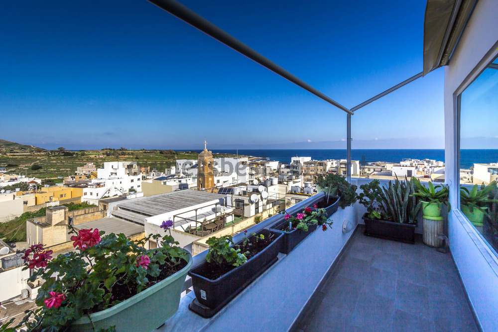 penthouse-in-bahar-ic-caghaq