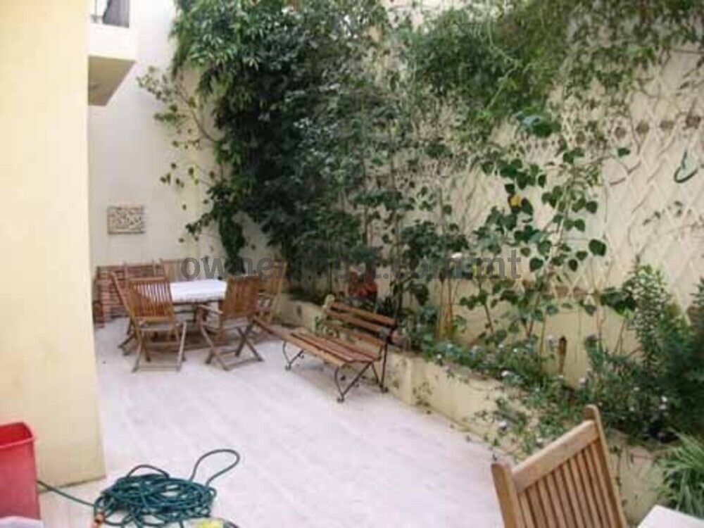 townhouse-in-sliema