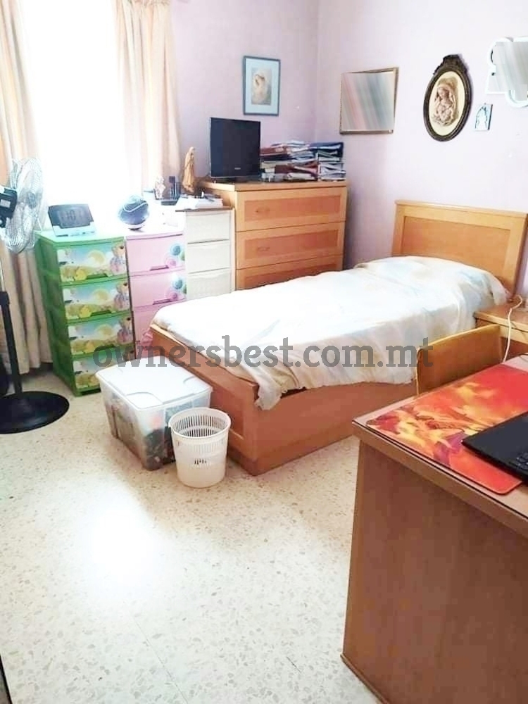 terraced-house-in-zabbar