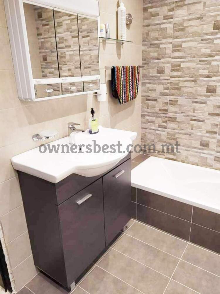 terraced-house-in-zabbar