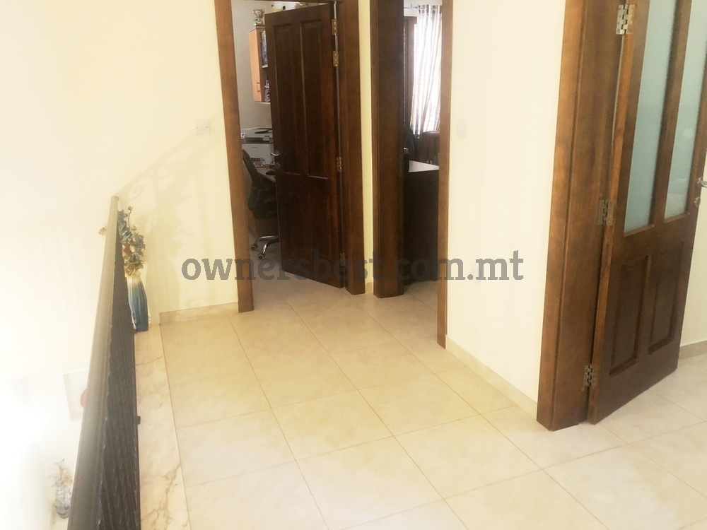 maisonette-solitary-in-kalkara
