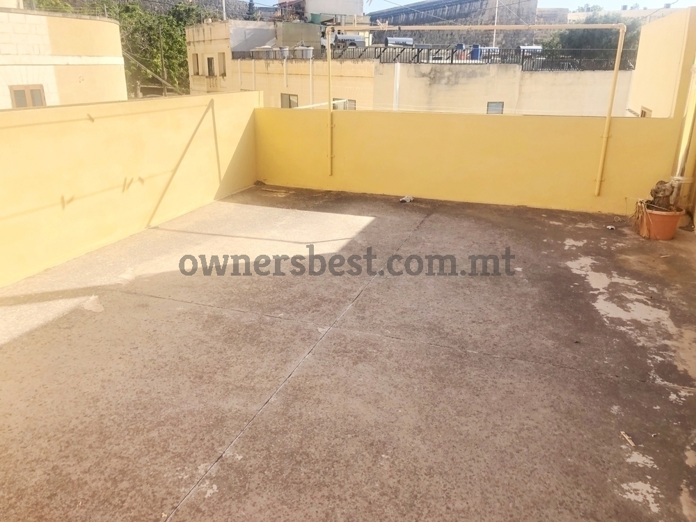 maisonette-solitary-in-kalkara