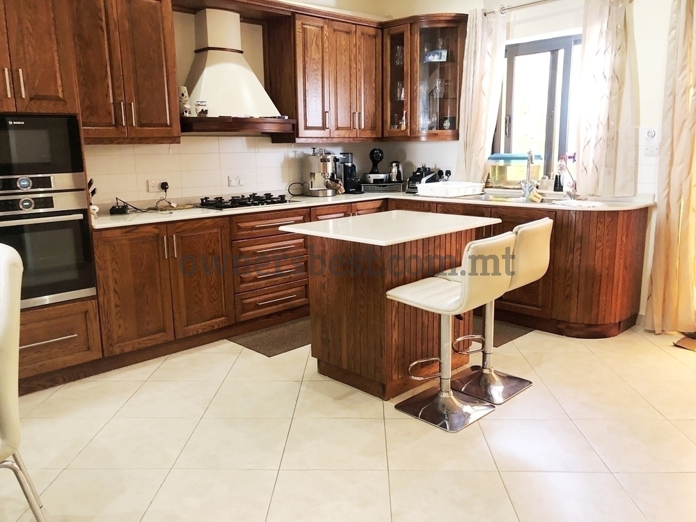 maisonette-solitary-in-kalkara
