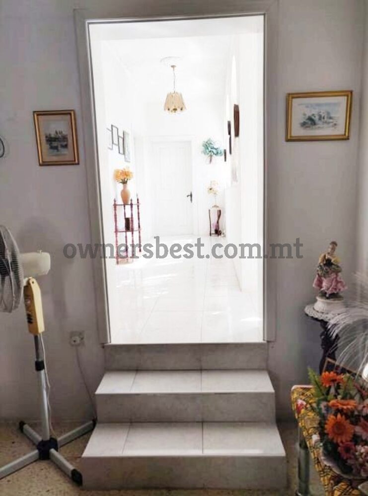 terraced-house-in-zebbug