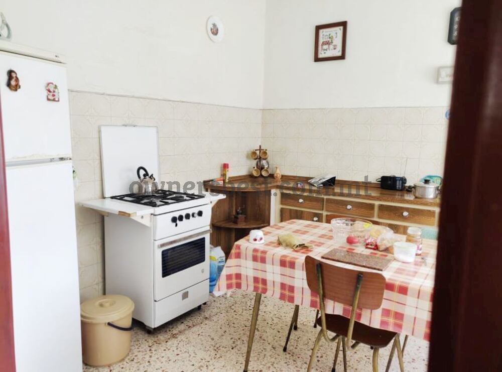 terraced-house-in-zebbug