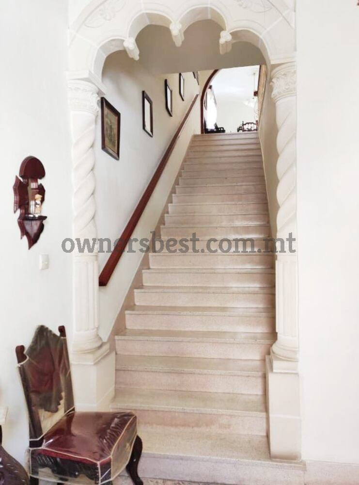 terraced-house-in-zebbug
