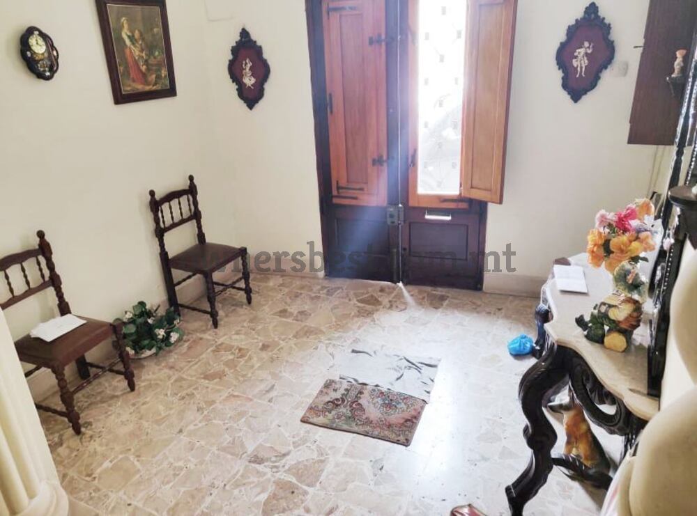terraced-house-in-zebbug