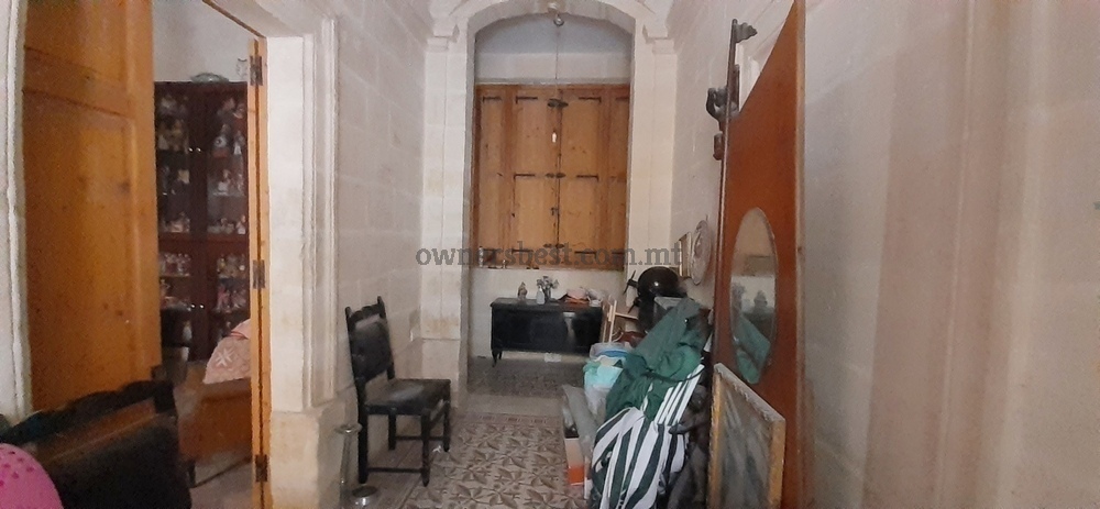 townhouse-in-floriana