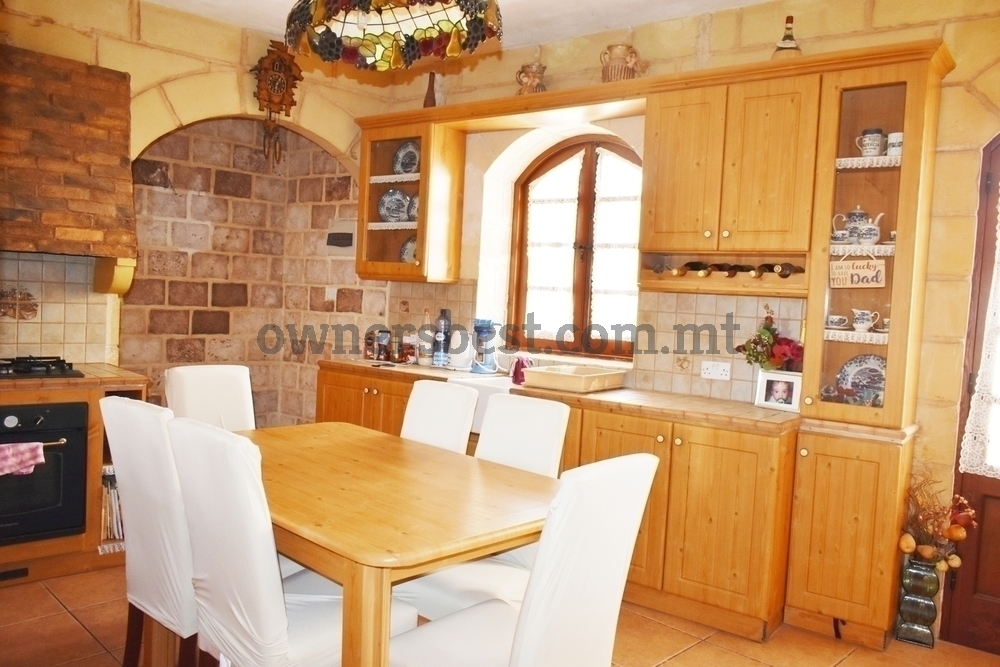 maisonette-duplex-in-zebbug