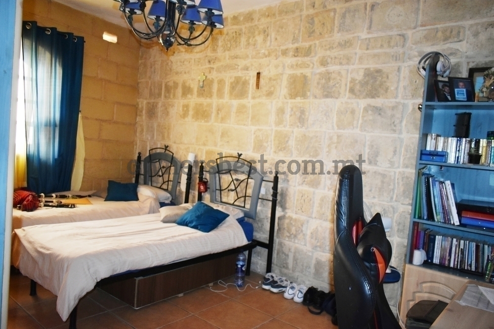 maisonette-duplex-in-zebbug