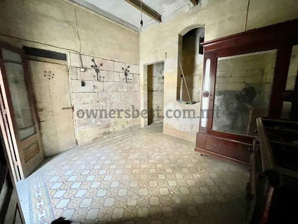 house-of-character-in-birkirkara