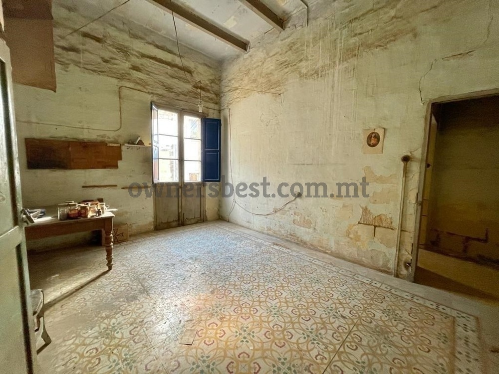 house-of-character-in-birkirkara