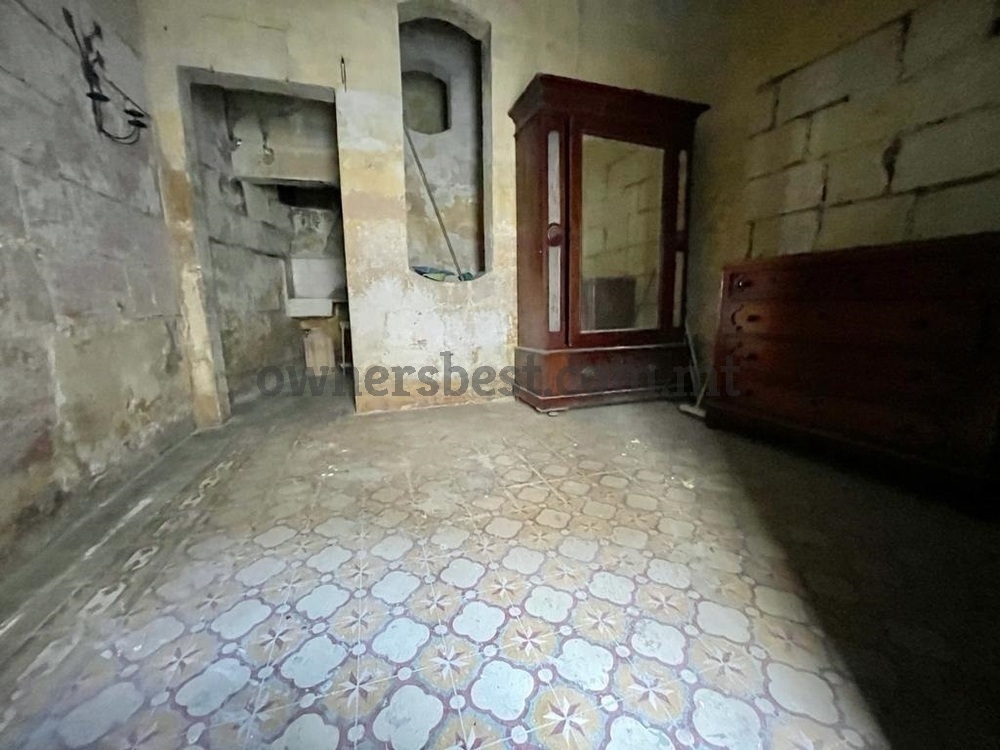 house-of-character-in-birkirkara