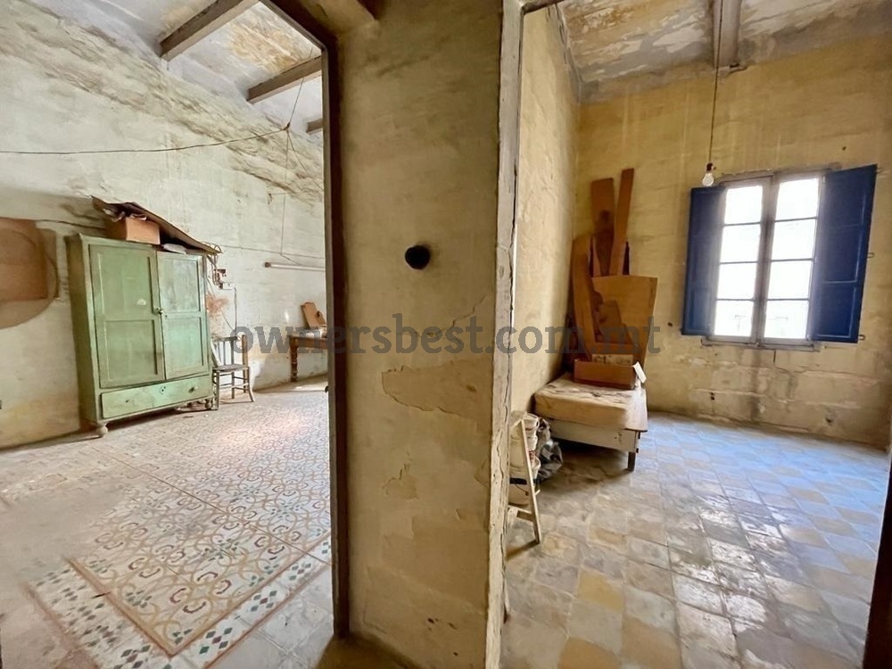 house-of-character-in-birkirkara