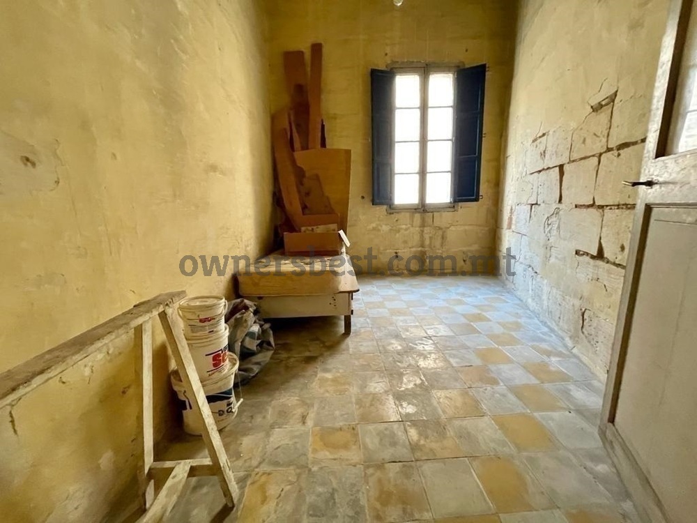 house-of-character-in-birkirkara