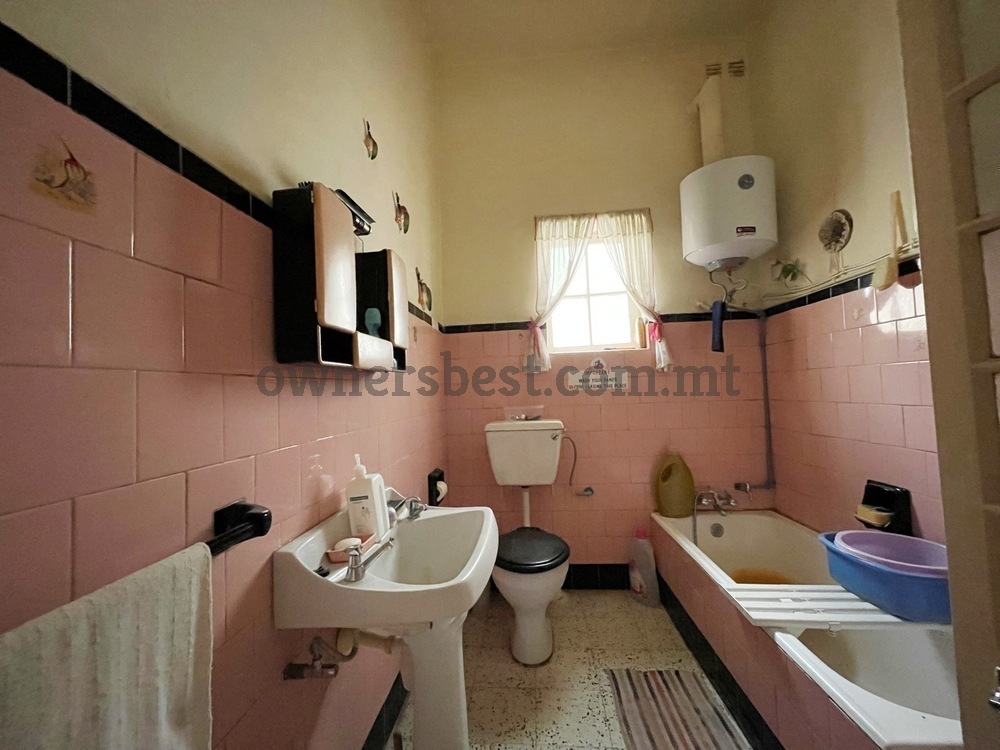 maisonette-solitary-in-rabat