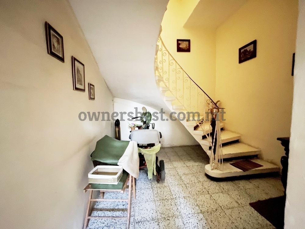 maisonette-solitary-in-rabat
