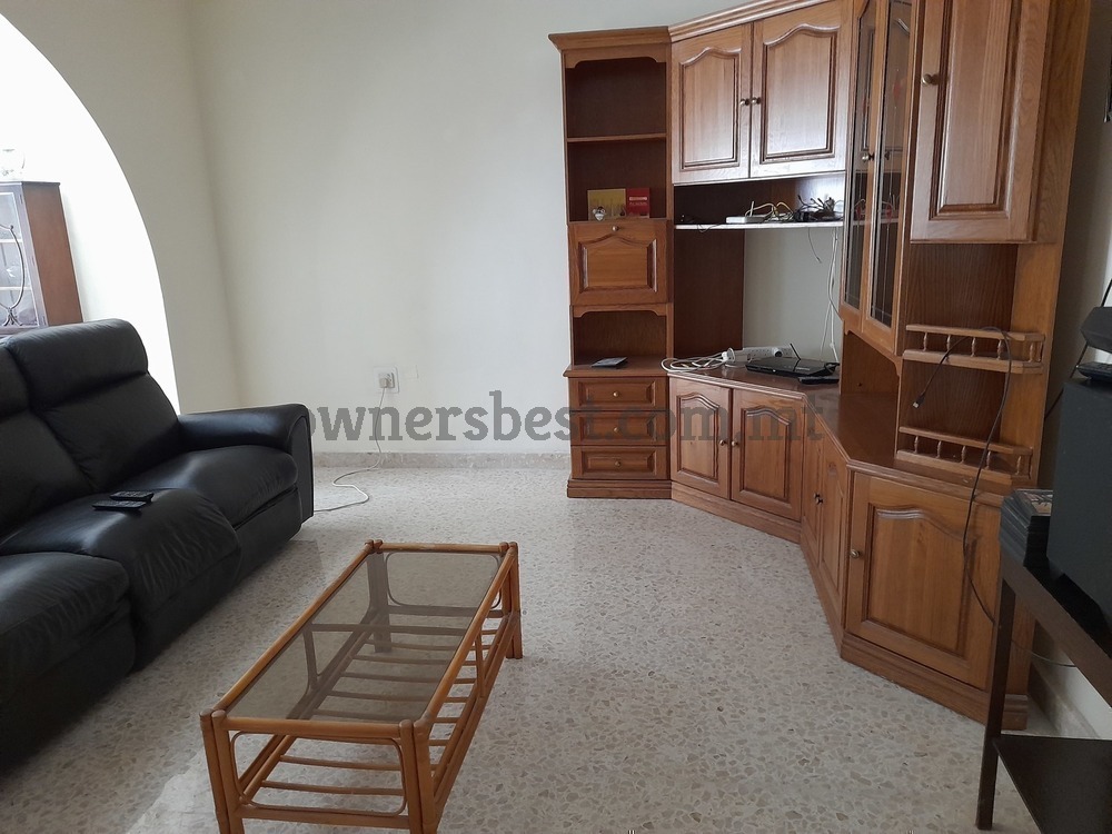 terraced-house-in-marsascala