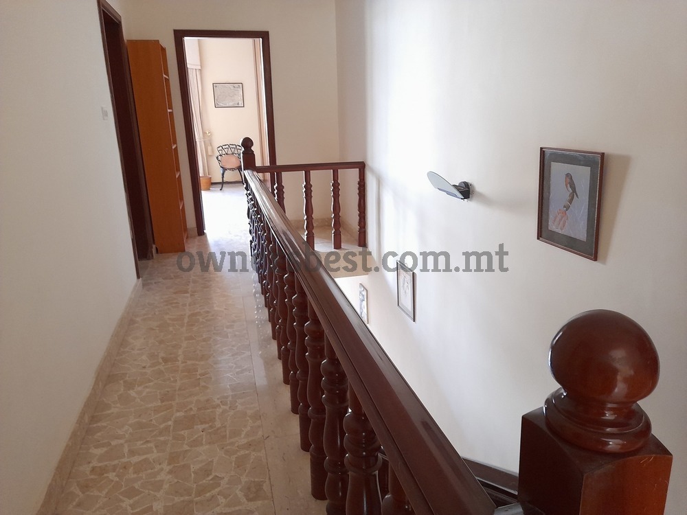 terraced-house-in-marsascala