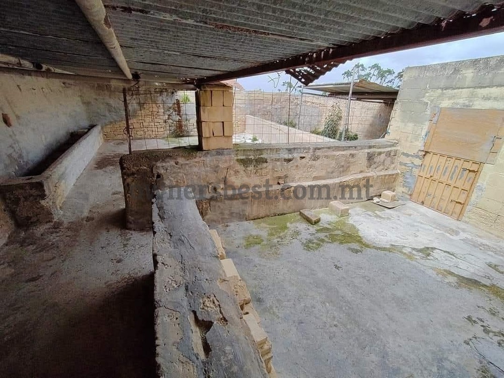 house-of-character-in-mqabba