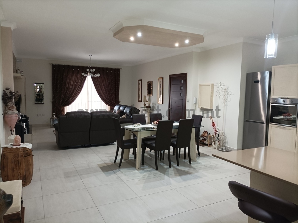 apartment-in-marsaxlokk
