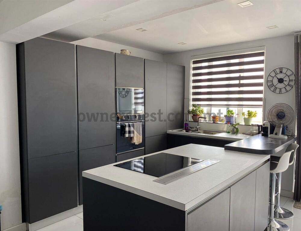 penthouse-in-manikata