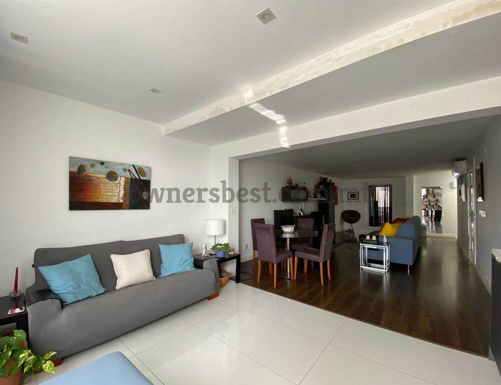 penthouse-in-manikata