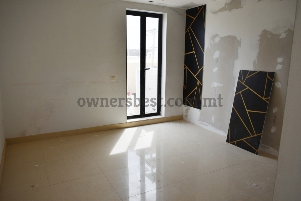 maisonette-solitary-in-zebbug