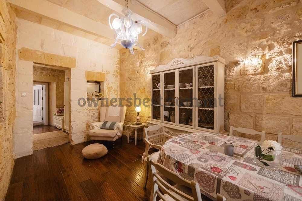 house-of-character-in-rabat
