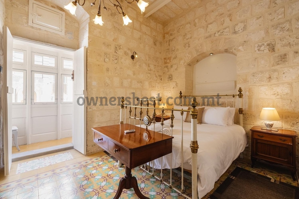 house-of-character-in-rabat