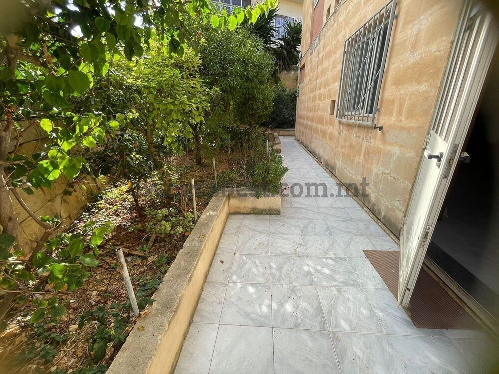 maisonette-in-qawra