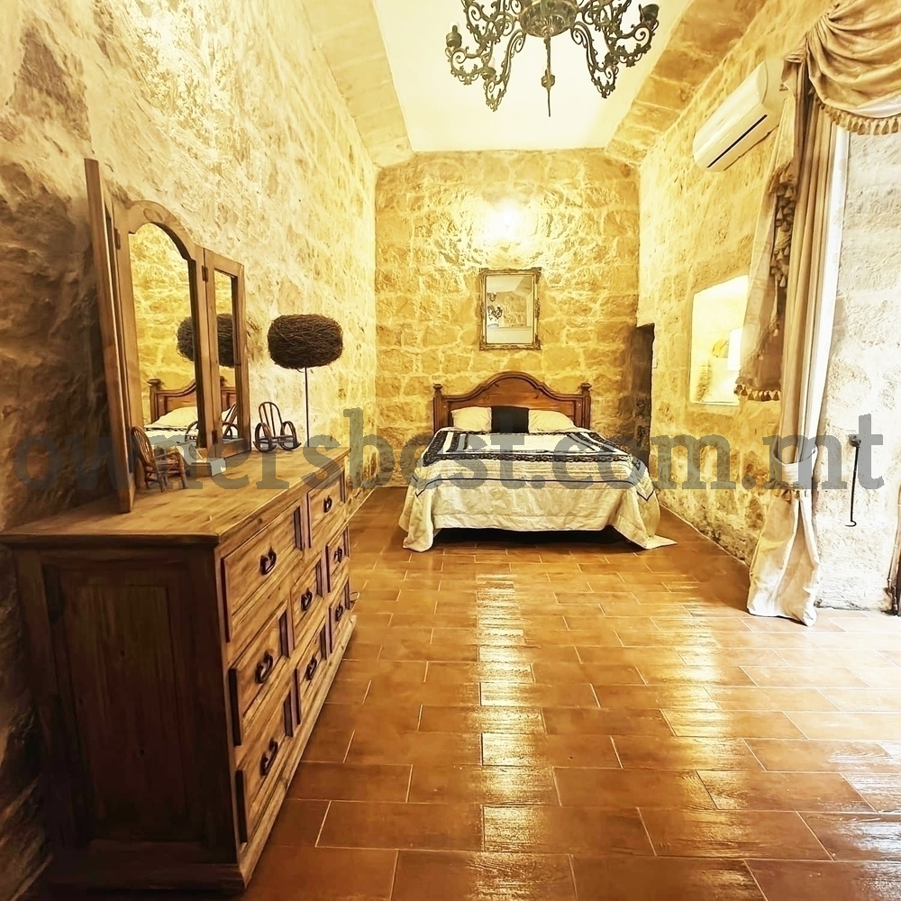 house-of-character-in-zejtun